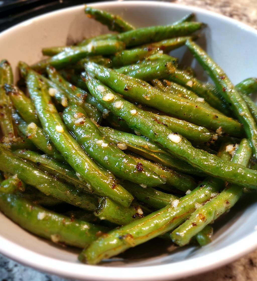 Healthy Air Fryer Garlic Green Beans